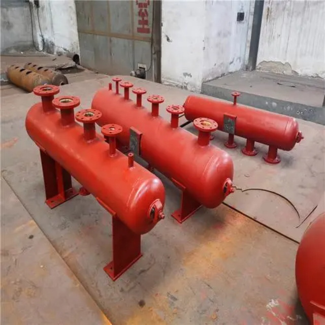 伊吾分集水器安装高度
